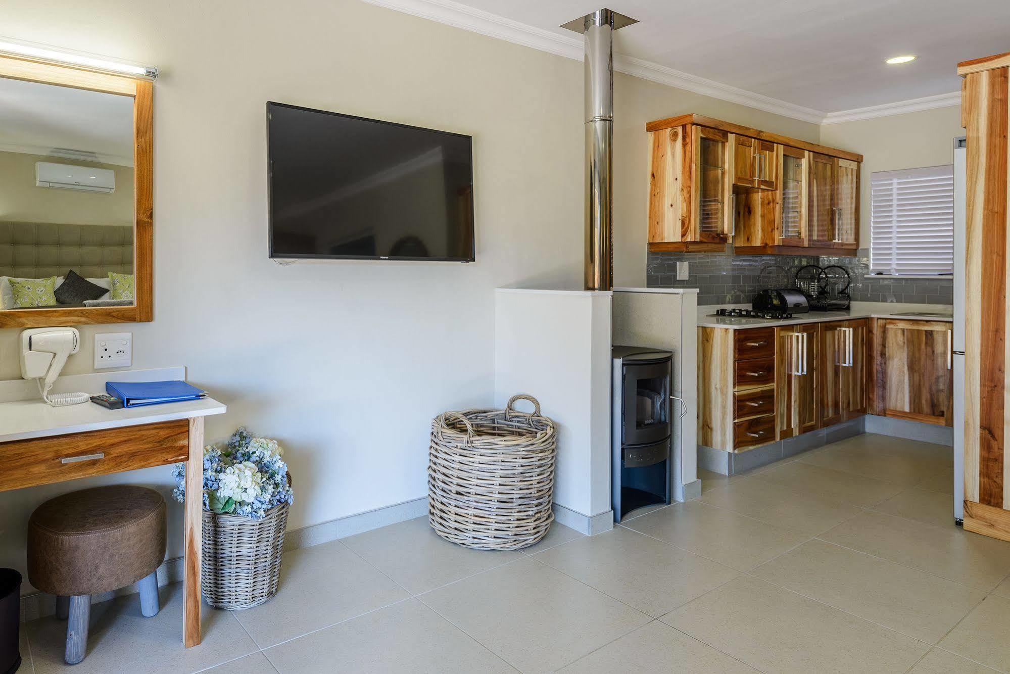 Kiara Lodge Clarens Exterior foto